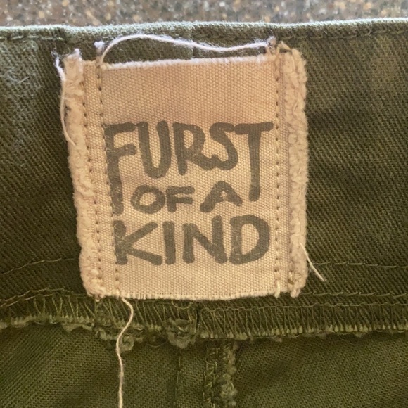 FURST OF A KIND Army Green Cargo Zipper Shorts Size Small - Picture 9 of 9